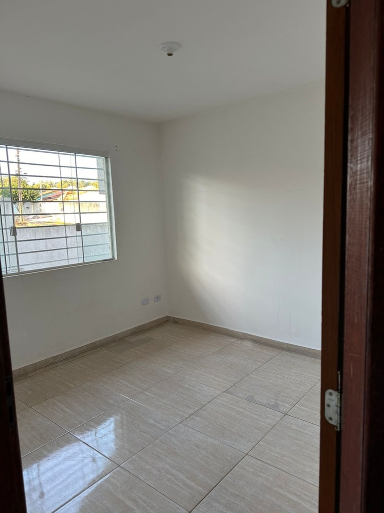 residential-/-home-2-quartos-uvaranas-ponta-grossa-pr