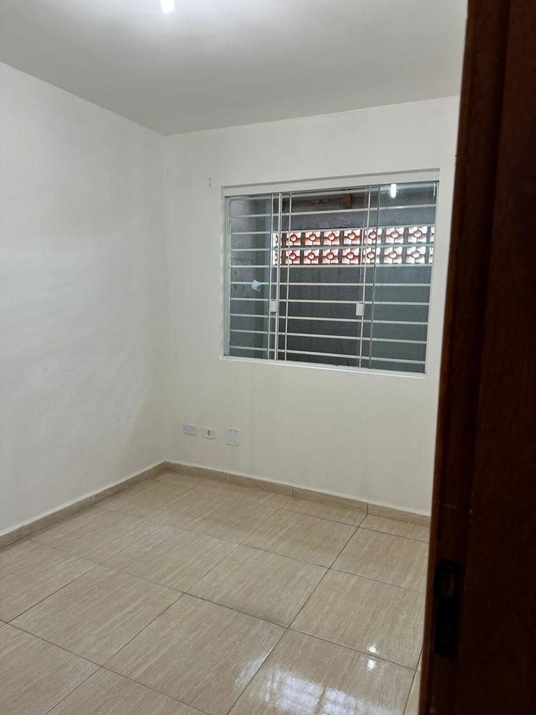 residential-/-home-2-quartos-uvaranas-ponta-grossa-pr