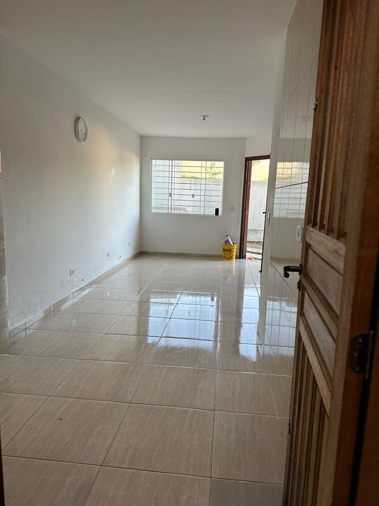 residential-/-home-2-quartos-uvaranas-ponta-grossa-pr