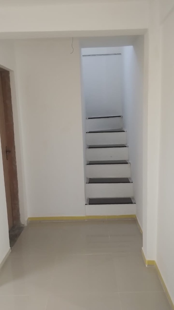residential-/-sobrado-3-quartos-121m2-bairro-eldorado--carambei-pr