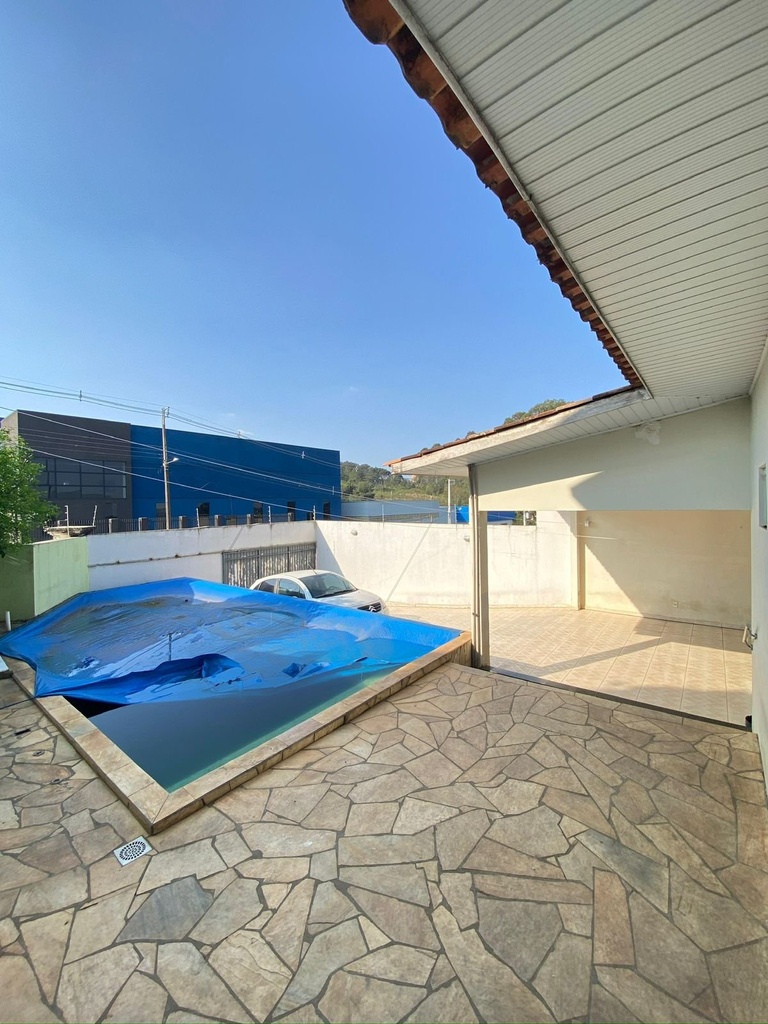 residential-/-sobrado-3-quartos-150m2-oficinas-ponta-grossa-pr
